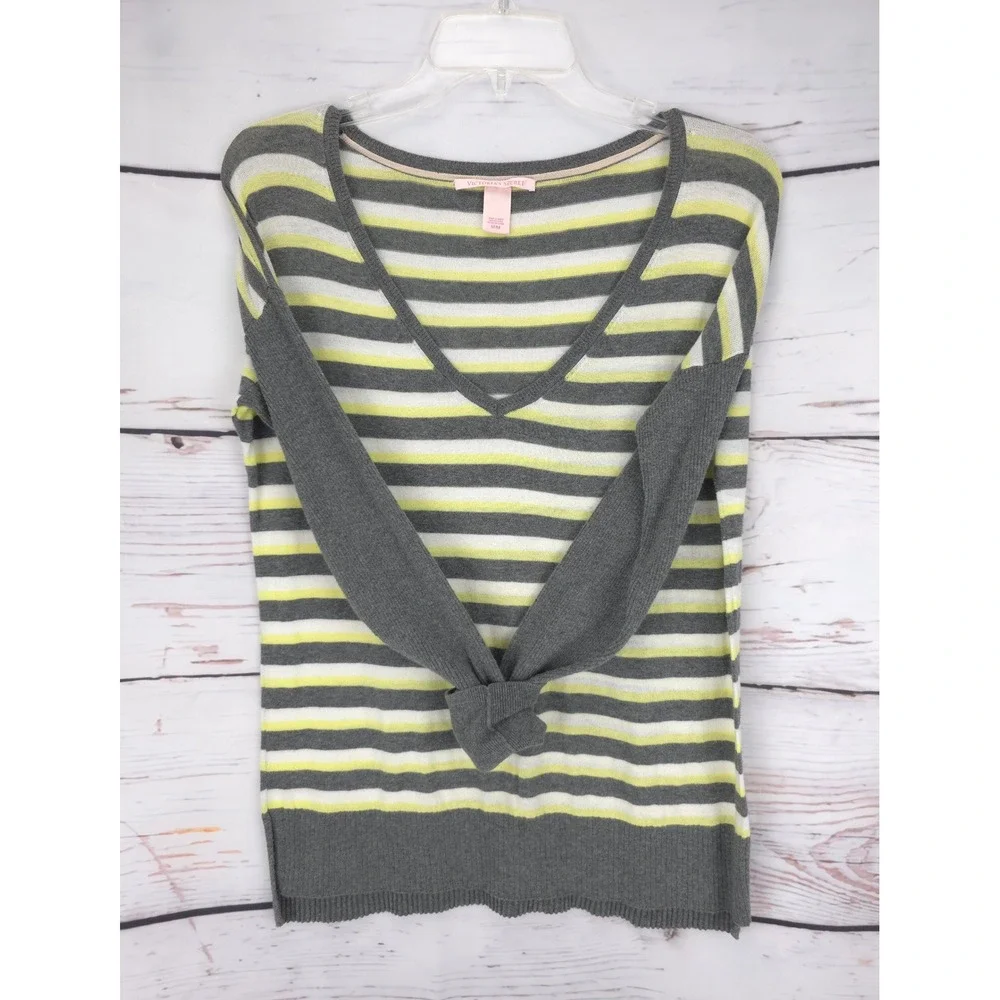 VICTORIAS SECRET Striped V Neck Long Sleeve Sweater Top M/M Pullover Lightweight